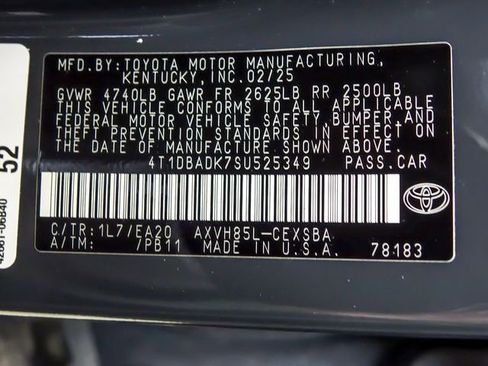 Used 2025 Toyota Camry SE w/ Multimedia Upgrade Package AWD/4WD image 27