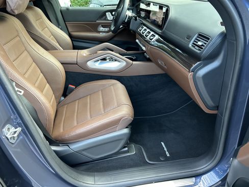 Certified 2025 Mercedes-Benz GLS 450 4MATIC w/ AMG Line Exterior image 52