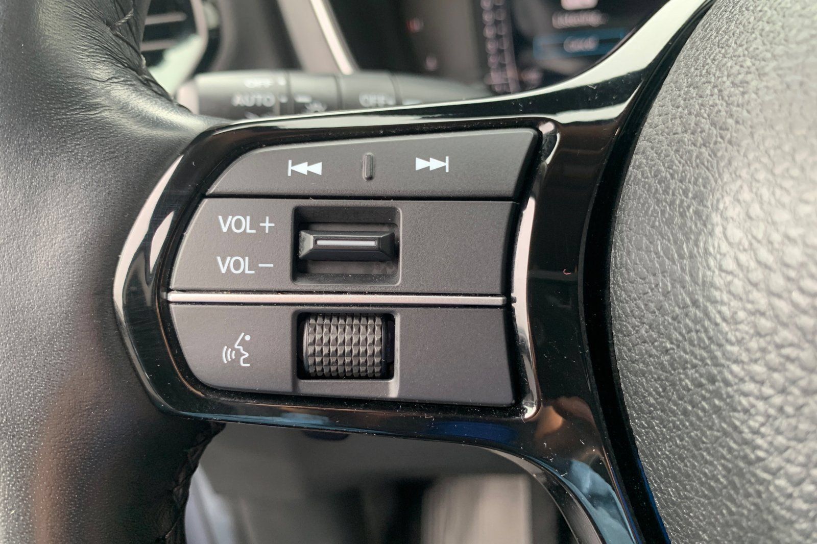 Used 2025 Honda Pilot Elite image 31