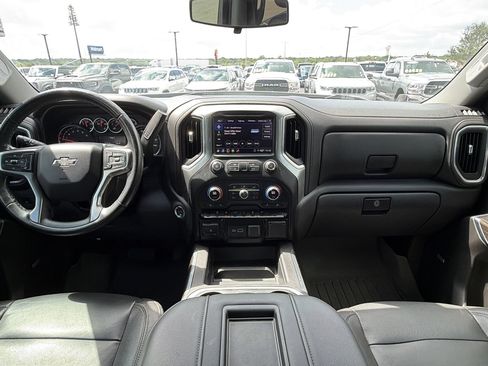Used 2020 Chevrolet Silverado 1500 RST w/ Texas Edition AWD/4WD image 21