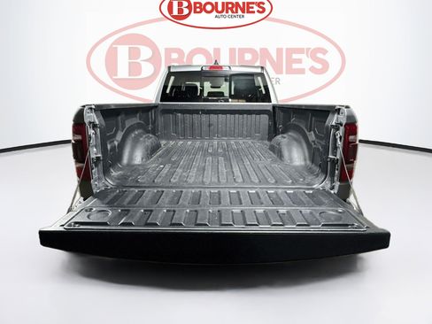 Used 2022 RAM 1500 Laramie AWD/4WD image 24