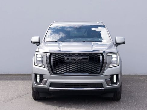 Used 2024 GMC Yukon XL Denali Ultimate AWD/4WD image 23