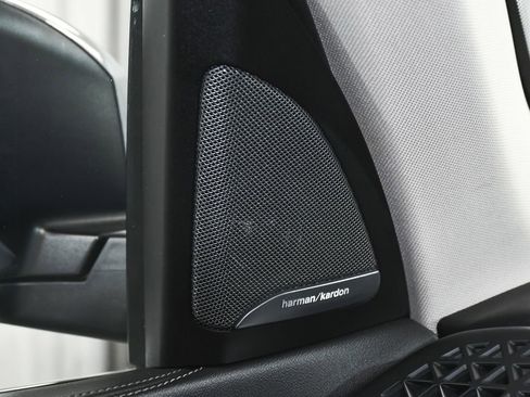 Used 2024 BMW X7 xDrive40i image 36