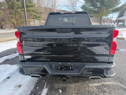 Used 2019 Chevrolet Silverado 1500 LT Trail Boss image 5