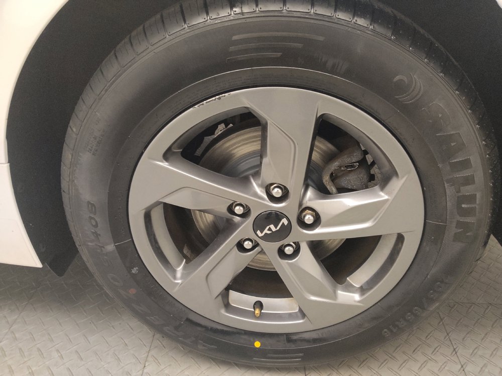 Used 2023 Kia K5 LXS FWD image 31