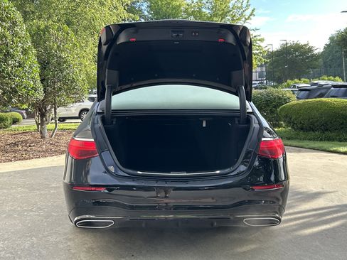 Certified 2023 Mercedes-Benz S 580 4MATIC Sedan w/ AMG Line image 9