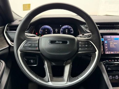 New 2026 Jeep Grand Cherokee L 4WD image 16