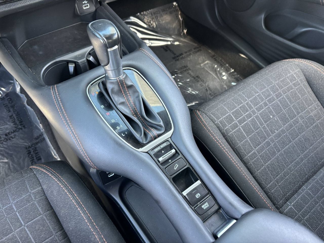 Certified 2025 Honda HR-V Sport image 23