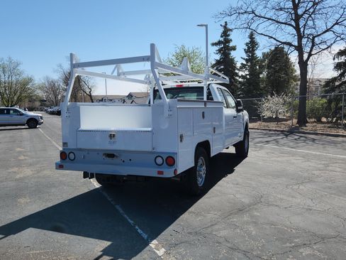 New 2025 Ford F350 XL w/ XL Chrome Package image 13
