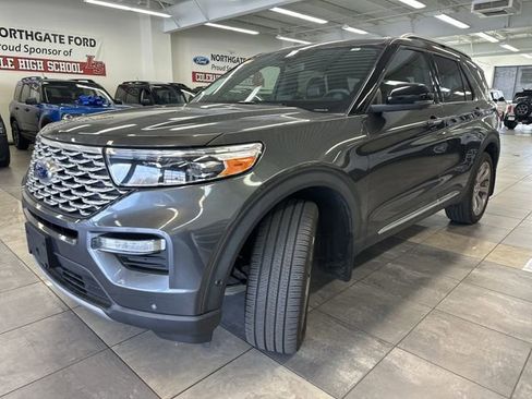 Used 2020 Ford Explorer Platinum w/ Premium Technology Package AWD/4WD image 15