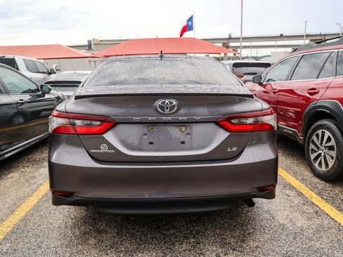 Used 2023 Toyota Camry LE FWD image 8