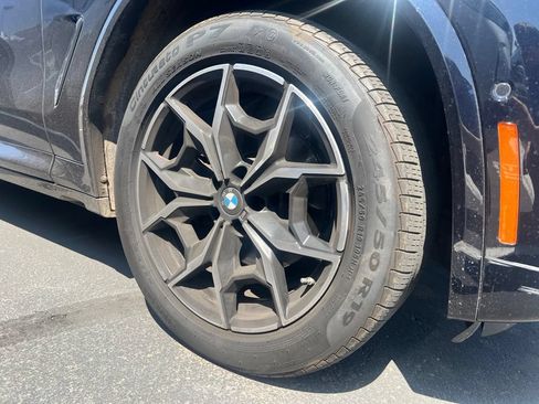 Used 2024 BMW X3 sDrive30i w/ Premium Package RWD image 11