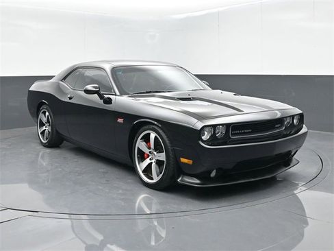 Used 2012 Dodge Challenger SRT8 w/ Premium Sound Group image 1