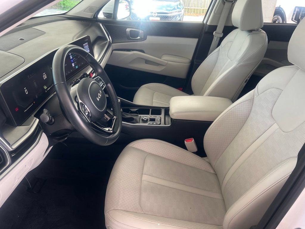 Certified 2024 Kia Sorento S w/ Panoramic Sunroof Package FWD image 4