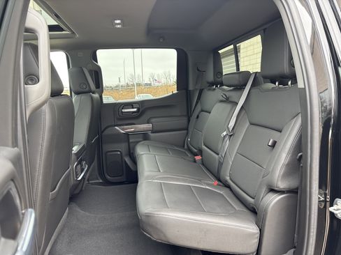 Used 2022 Chevrolet Silverado 1500 LTZ w/ LTZ Premium Package image 32