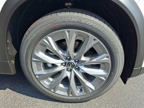 New 2026 MAZDA CX-90 3.3 Turbo w/ Preferred Package AWD/4WD image 8
