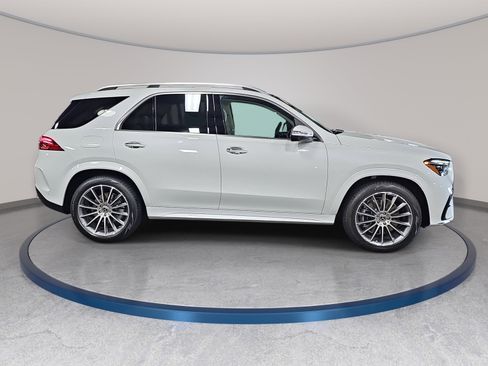 New 2026 Mercedes-Benz GLE 450 4MATIC image 4