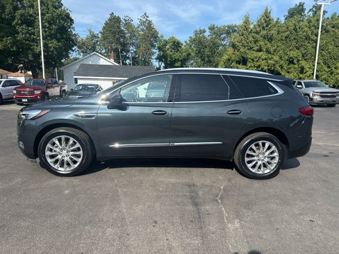 Used 2019 Buick Enclave Essence AWD/4WD image 6