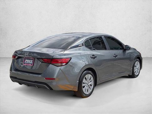 Used 2024 Nissan Sentra S image 5