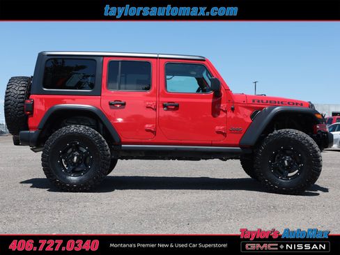 Used 2019 Jeep Wrangler Unlimited Rubicon w/ Cold Weather Group AWD/4WD image 3