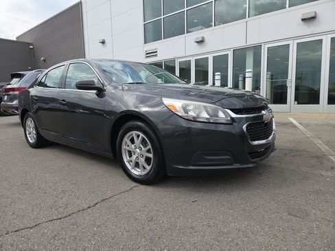 Used 2014 Chevrolet Malibu LS image 30
