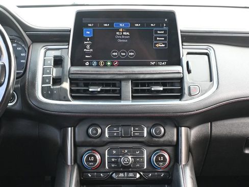 Used 2021 Chevrolet Suburban RST RWD image 10