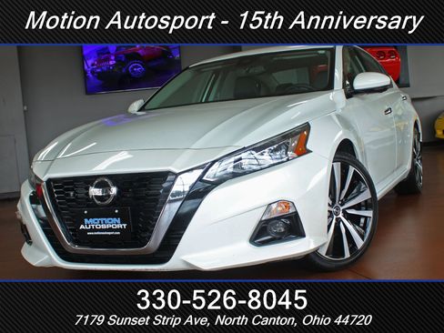 Used 2022 Nissan Altima 2.5 Platinum AWD/4WD image 51