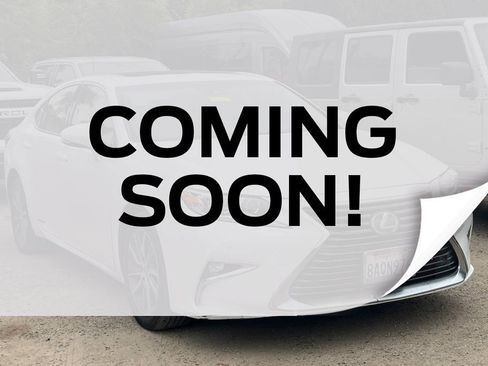 Used 2017 Lexus ES 300h w/ Navigation System Package image 1