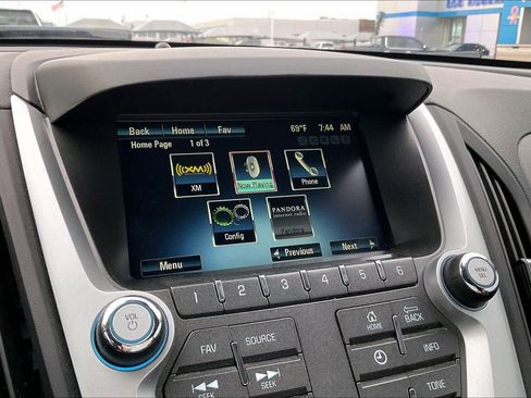 Used 2017 Chevrolet Equinox Premier w/ Enhanced Convenience Package FWD image 31