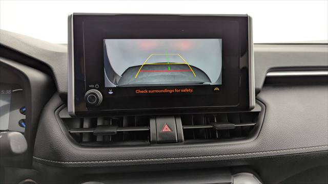Used 2025 Toyota RAV4 XLE AWD/4WD image 26