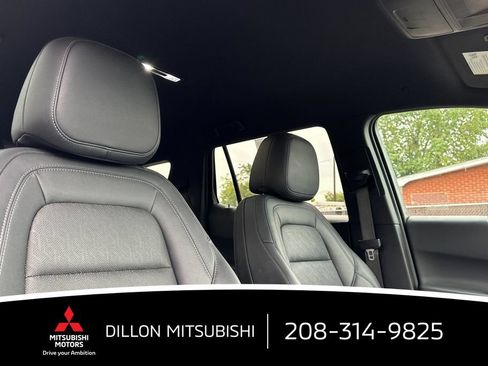 Used 2025 Chevrolet Equinox LT w/ Convenience Package II AWD/4WD image 17