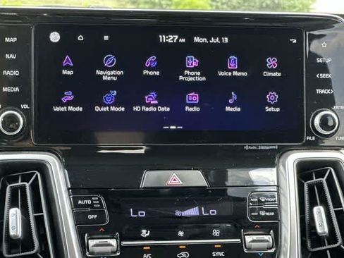 Used 2023 Kia Sorento S w/ Panoramic Sunroof Package AWD/4WD image 14