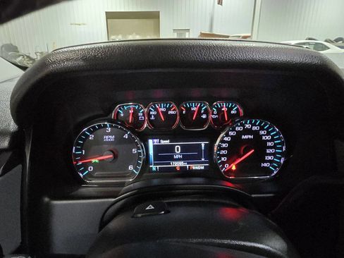 Used 2016 Chevrolet Suburban LT w/ LT Signature Package image 39