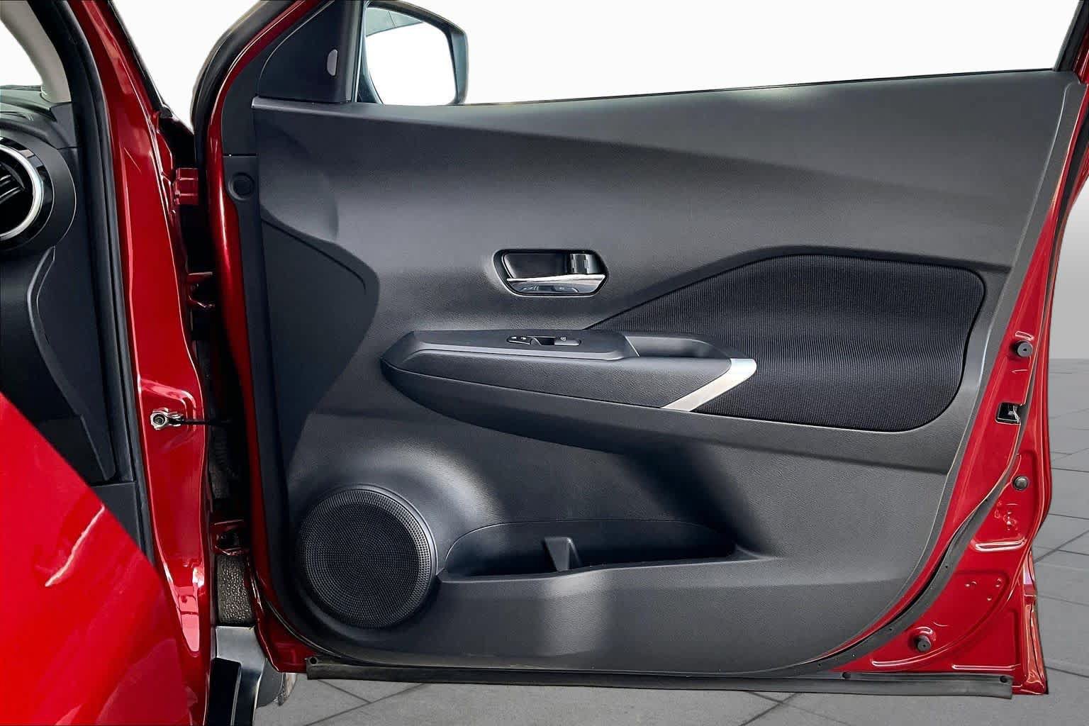 Certified 2023 Nissan Kicks SV FWD image 22