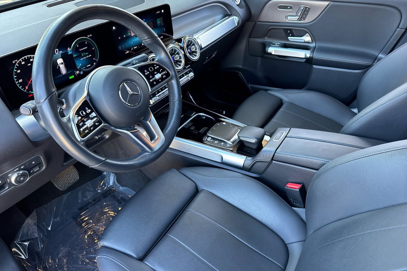 Certified 2023 Mercedes-Benz EQB 300 4MATIC image 4
