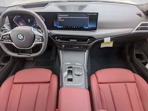 Used 2026 BMW 330i xDrive Sedan w/ Premium Package AWD/4WD image 16