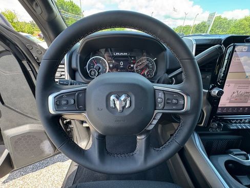 New 2026 RAM 3500 Big Horn AWD/4WD image 21