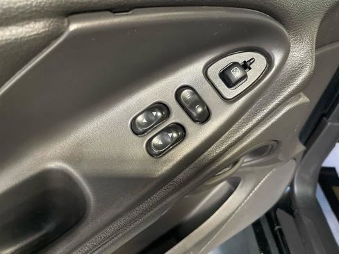 Used 2004 Ford Mustang Cobra RWD image 25