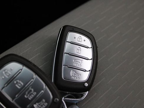 Used 2020 Hyundai Tucson Sport image 30