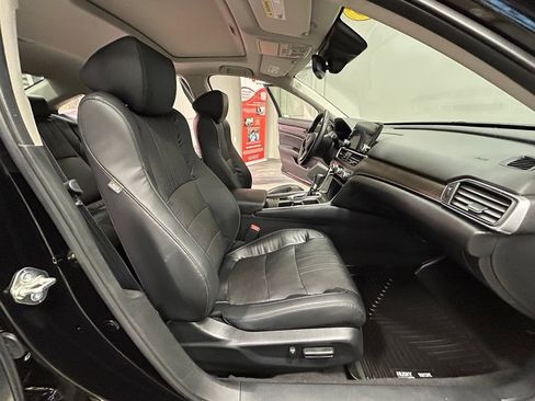 Used 2018 Honda Accord EX-L image 40