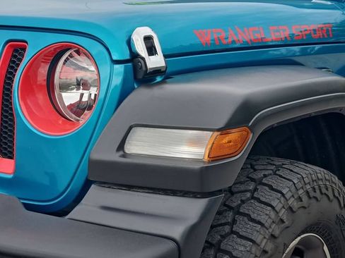 Used 2020 Jeep Wrangler Sport AWD/4WD image 10