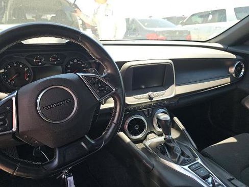Used 2023 Chevrolet Camaro LT RWD image 18
