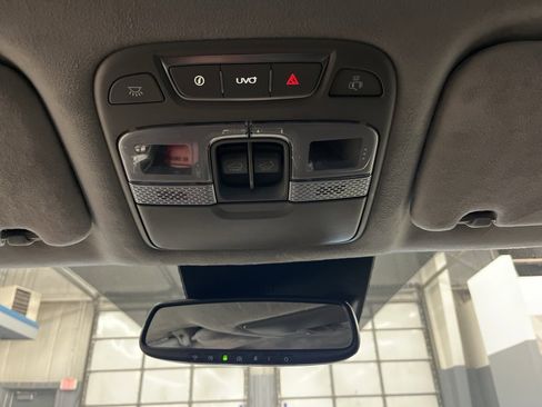 Used 2022 Kia Telluride SX w/ SX Prestige Package image 26