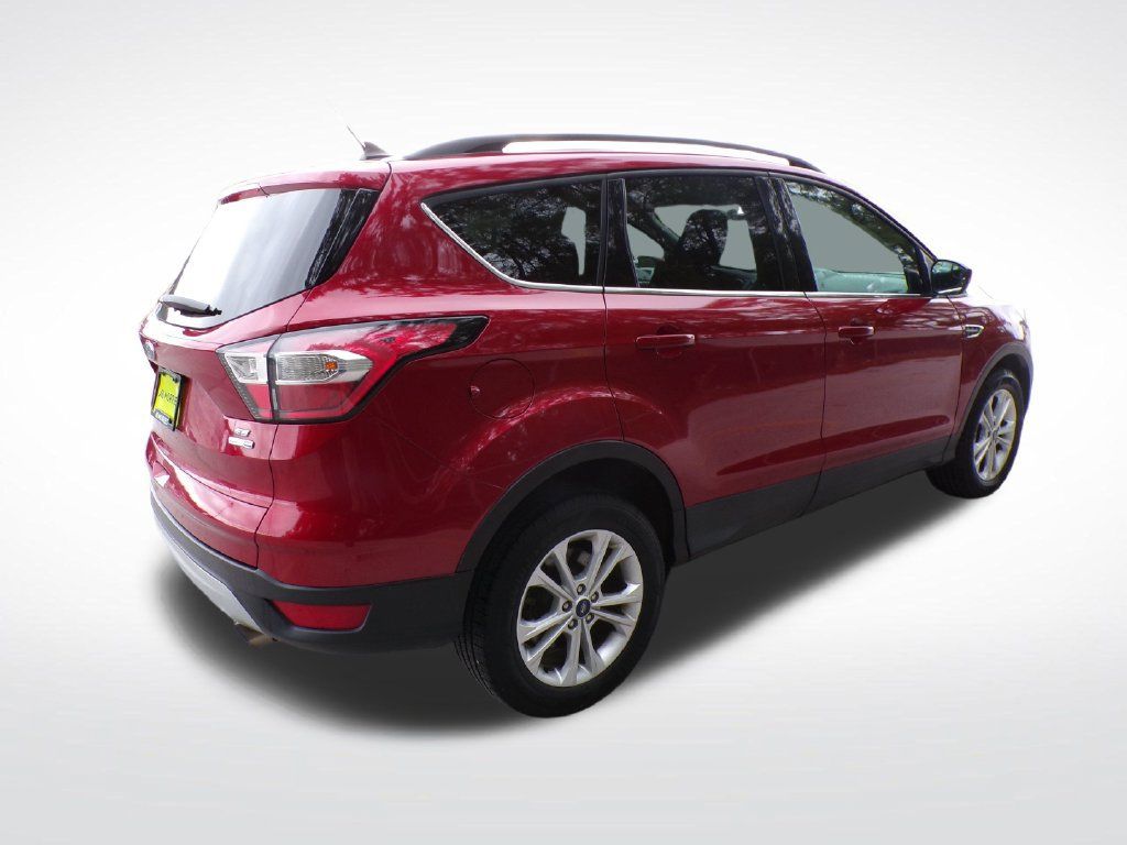 Used 2018 Ford Escape SE w/ SE Sync 3 Package AWD/4WD image 7