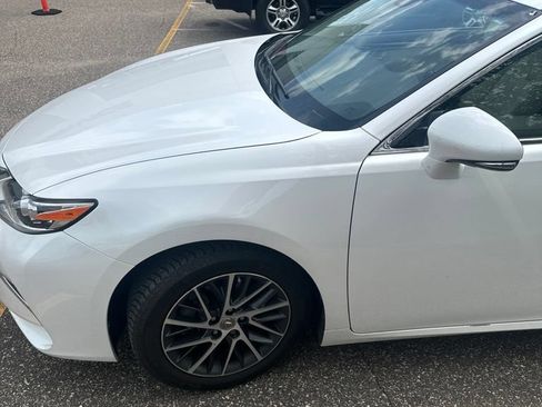 Used 2017 Lexus ES 350 w/ Luxury Package FWD image 9