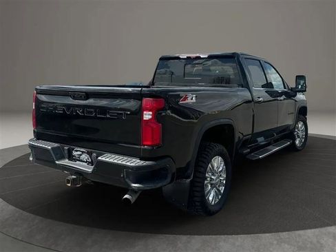 Used 2020 Chevrolet Silverado 3500 High Country w/ Technology Package AWD/4WD image 5