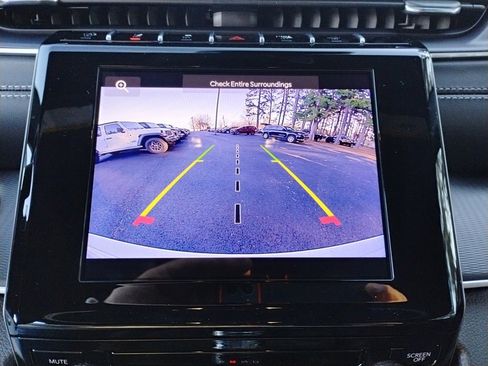 New 2025 Jeep Grand Cherokee Laredo w/ Trailer Tow Package image 31