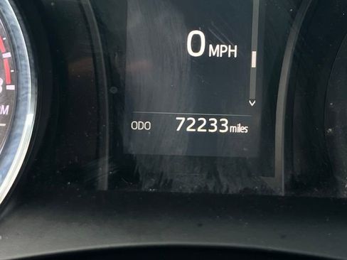 Used 2020 Toyota Camry SE image 20