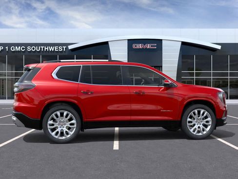 New 2026 GMC Acadia Denali w/ LPO, Floor Liner Package image 5