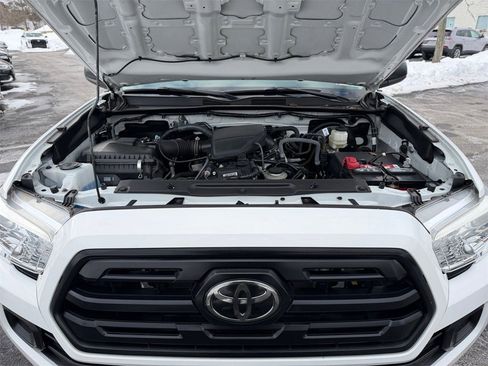 Certified 2019 Toyota Tacoma SR image 26